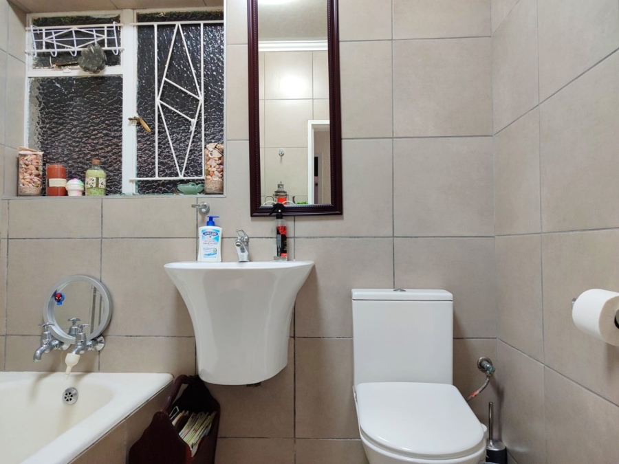 3 Bedroom Property for Sale in Stilfontein Ext 4 North West